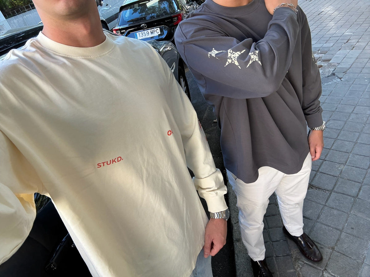 / Long-Sleeve Tees